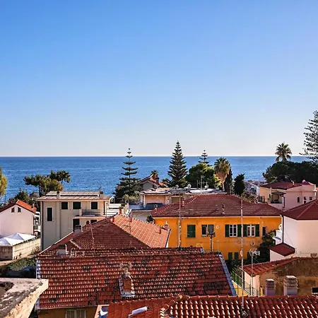 In Front Of The Sea Appartement San Remo